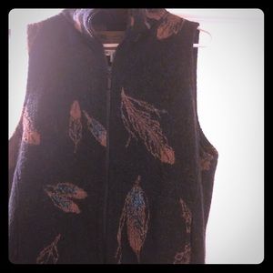 Lake Tahoe Black Bear Ridge Outfitters zip up vest